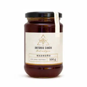 Surowy organiczny miód z drzewa truskawkowego